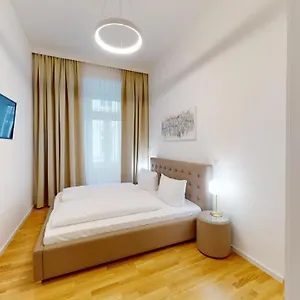 Alon Homes - Premium Center Vienna